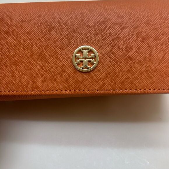 Tory Burch Burnt Orange Women's Large Sunglasses Case And Cloth Sleeve - Picture 8 of 8